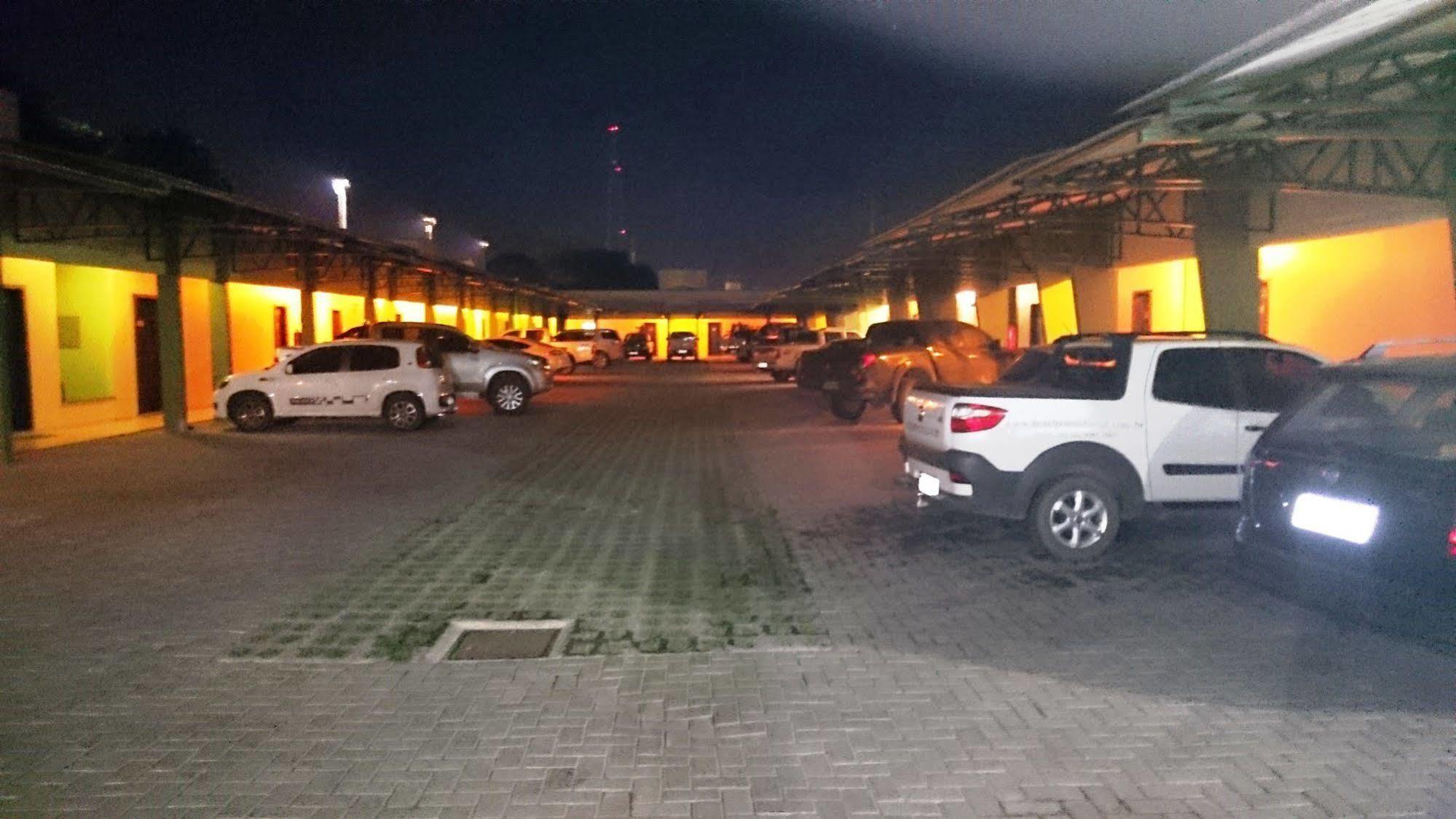 Hotel Pousada Real Sinop Eksteriør billede